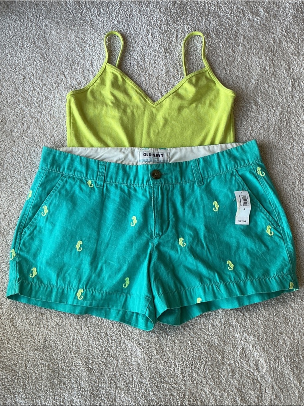 Old Navy Shorts Turquoise w/Seahorses Sz 6 NWT